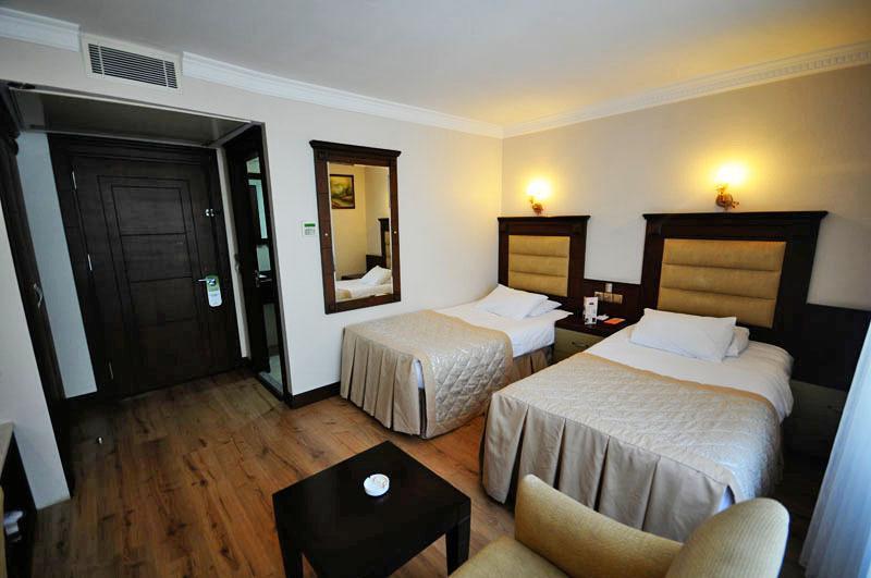 Cukurova Park Hotel Άδανα Εξωτερικό φωτογραφία